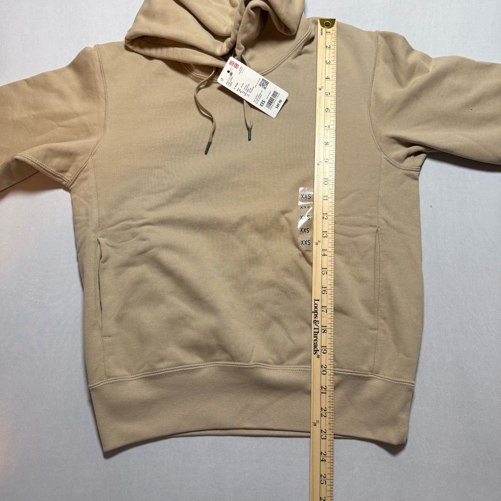 Uniqlo Unisex Sweat Pullover Hoodie in Beige Size XXS - Picture 4 of 6